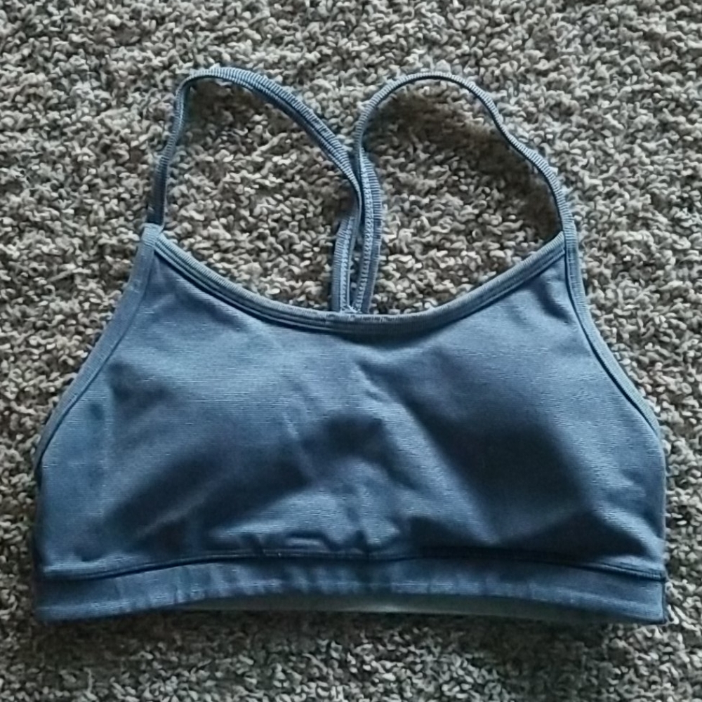 Lululemon bra, size 6